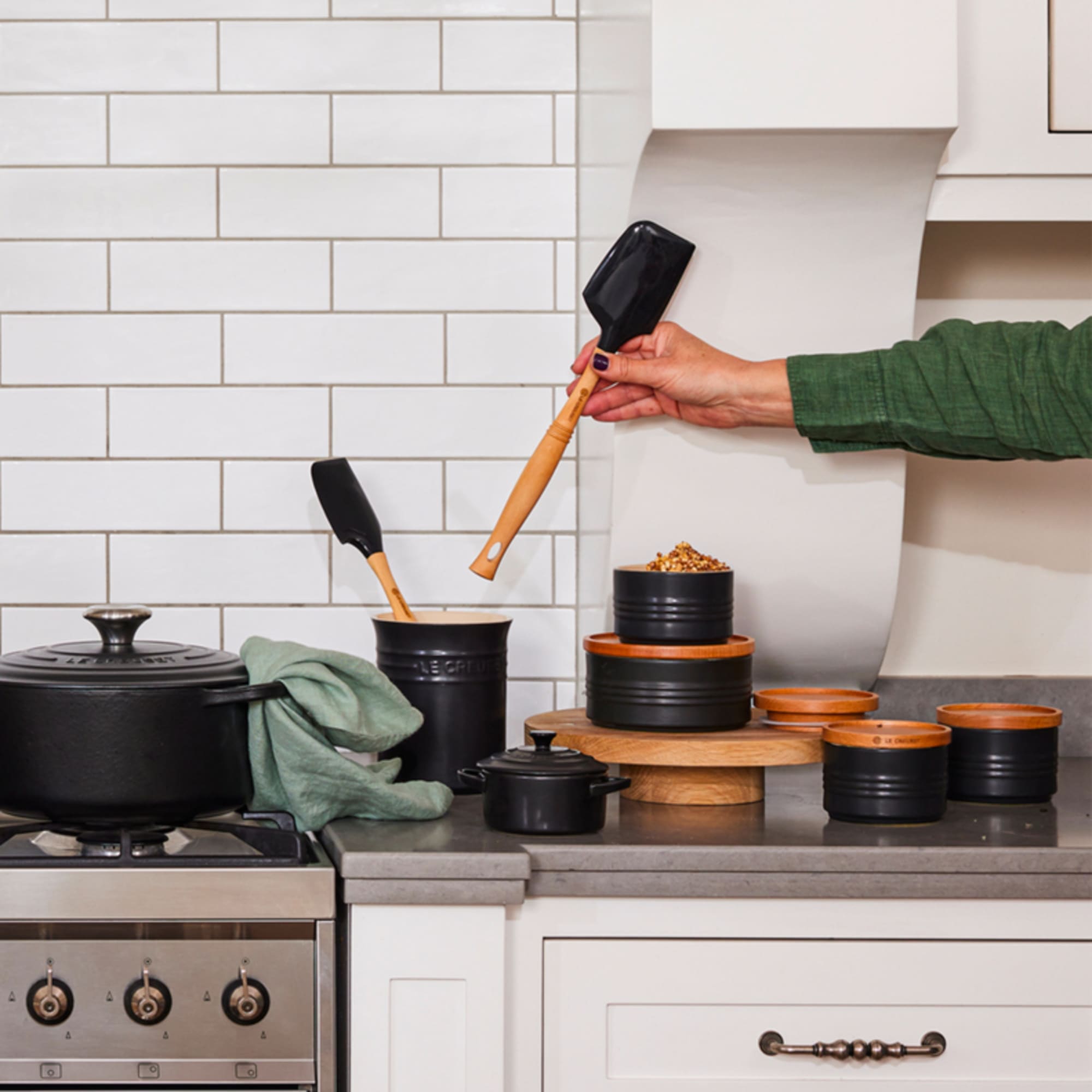 Le Creuset Utensil Holder Satin Black Kitchen Warehouse™